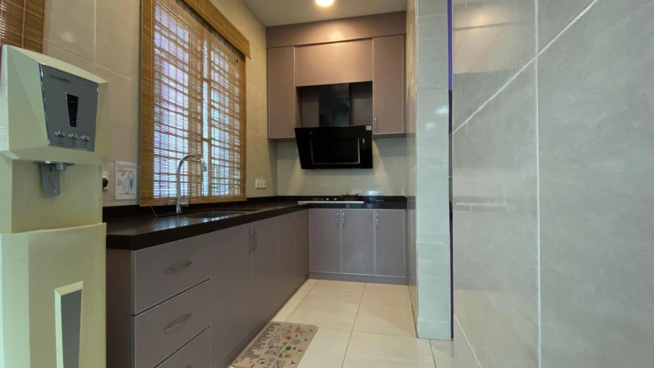 Simfoni Families Suite Kuah Exterior foto
